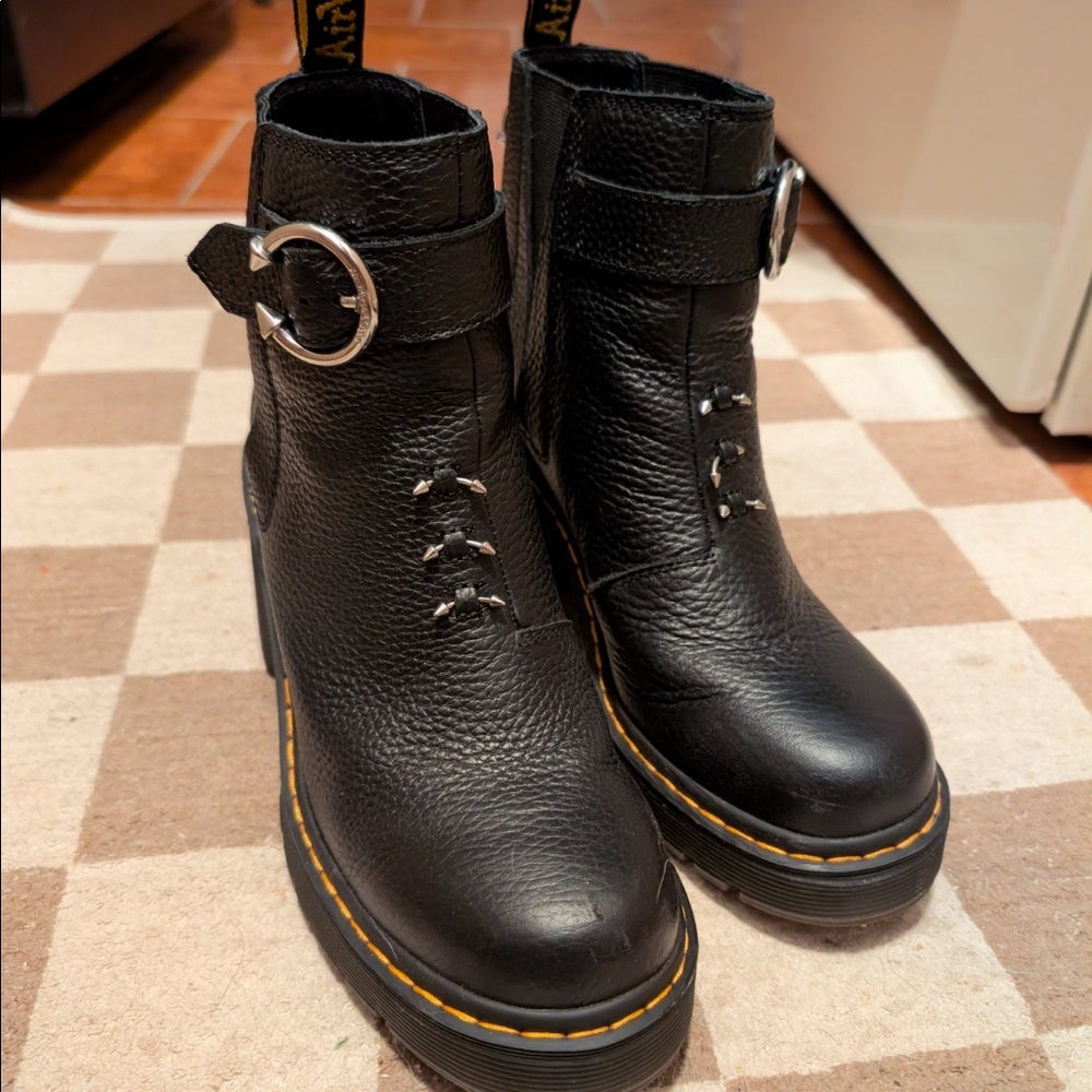 Dr Martens Spence Stud Boots NEW